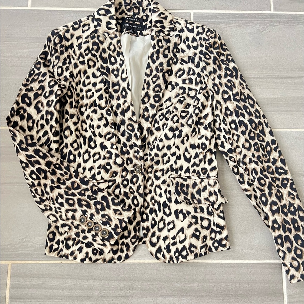 Leopard Print Women’s Blazer Jacket - Neutral Animal Print